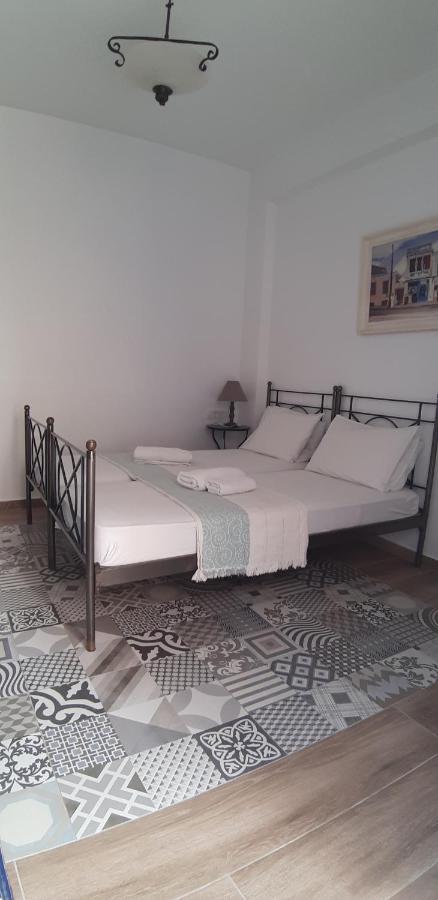 Villa Spyros Santorini Perissa  Bagian luar foto